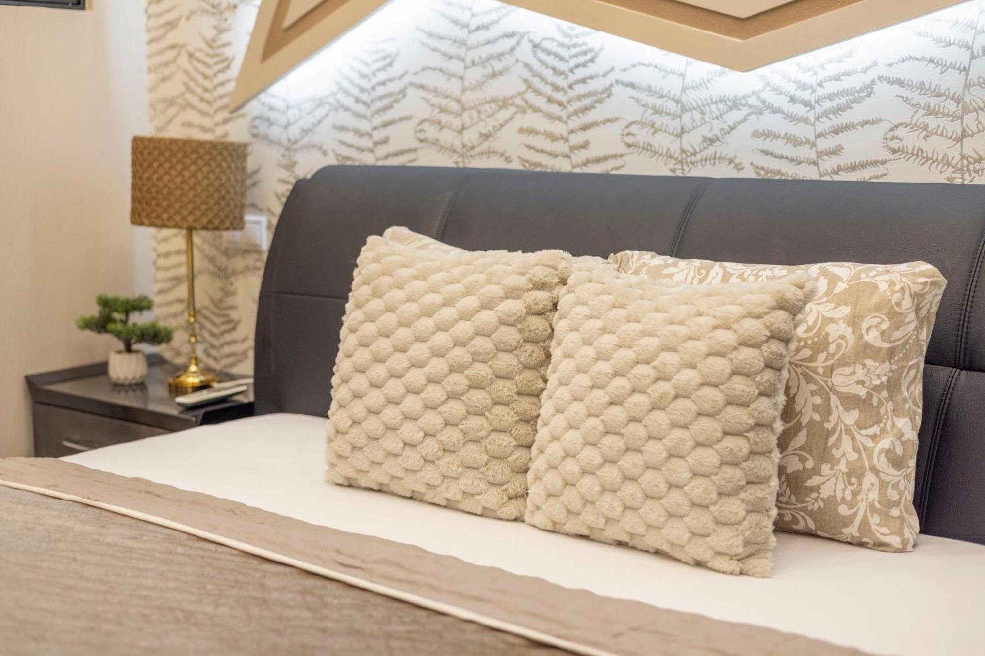 Extravagant & Modern Grand In The Center Of Appartement