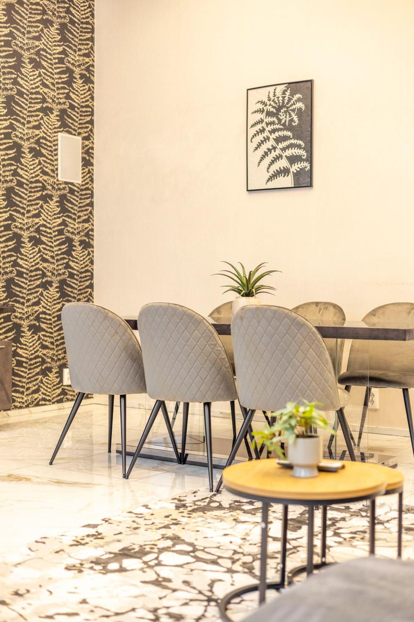 Extravagant & Modern Grand In The Center Of Appartement Budapest