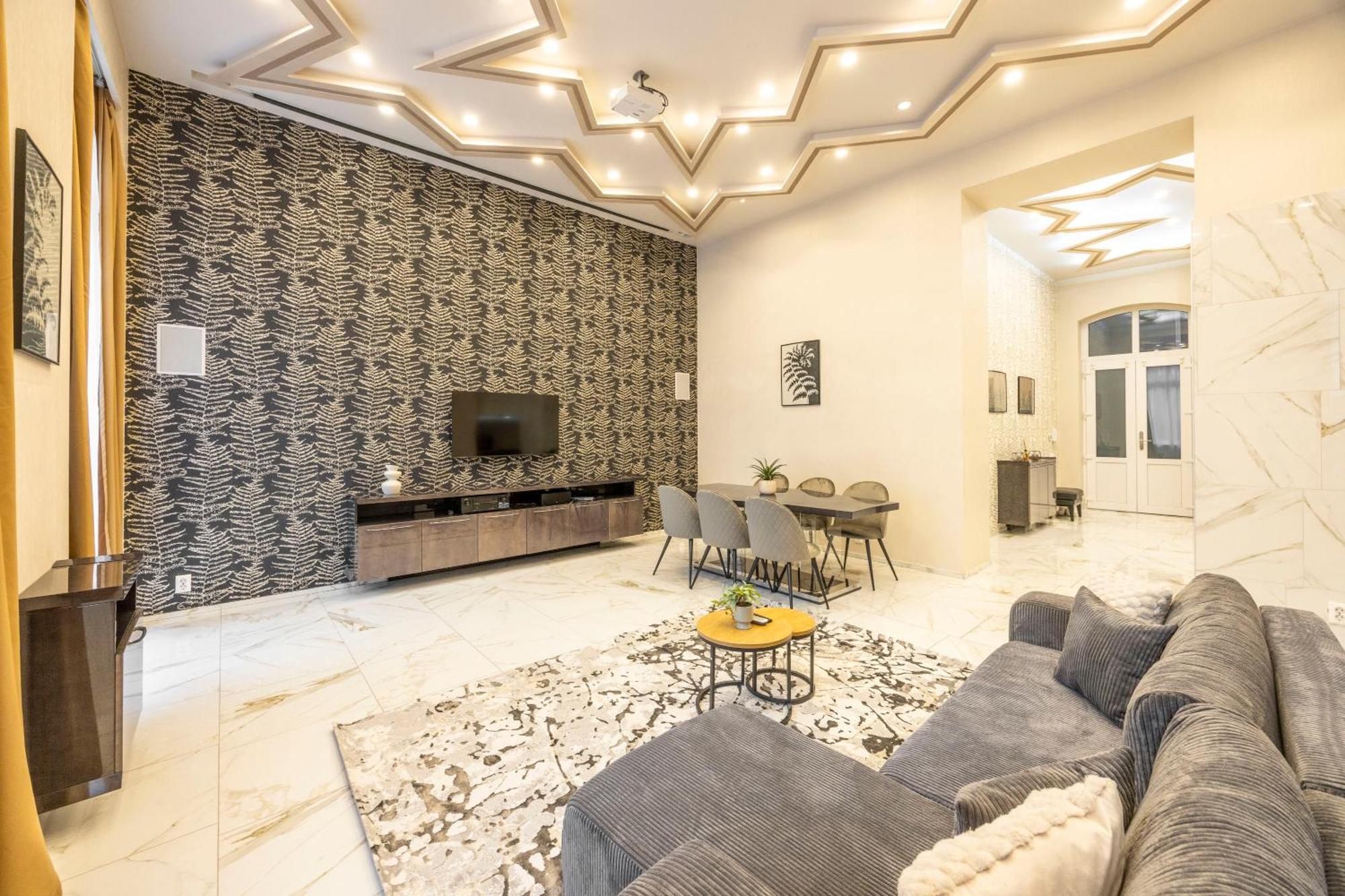 Extravagant & Modern Grand In The Center Of Appartement Budapest